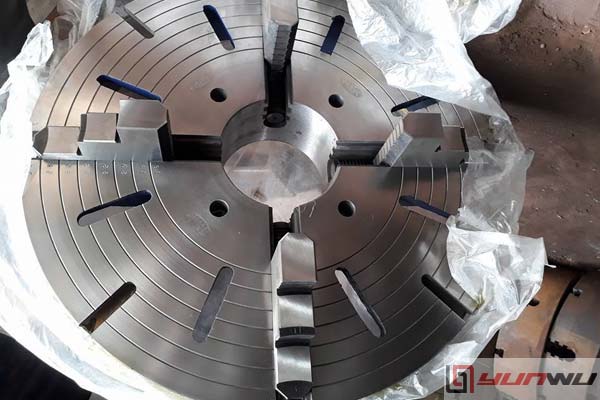 what is the capacity of 4 jaw chuck